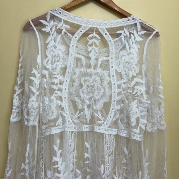 NWT Boutique White Crochet Lace Swimsuit Cover Up Sheer Beach Tunic Dress - Picture 14 of 17